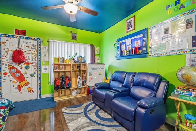 7046 Madison Avenue, Hammond, IN 46324