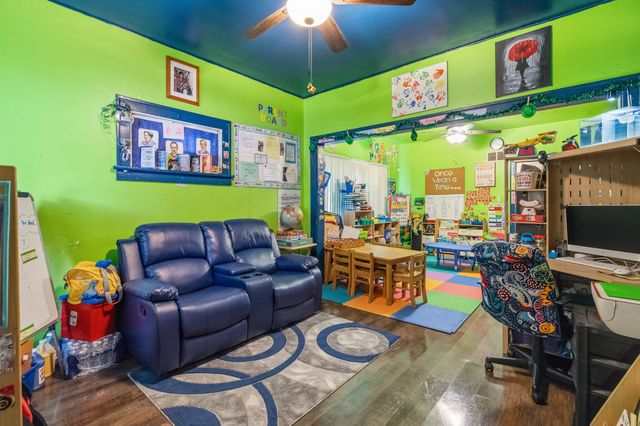 7046 Madison Avenue, Hammond, IN 46324
