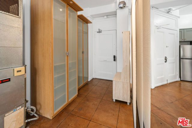 215 W 7th Street 508, Los Angeles, CA 90014