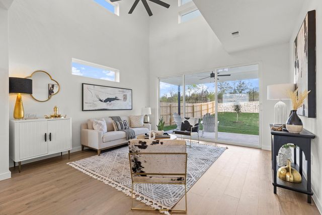 9421 Gladsome PATH, Manor, TX 78653