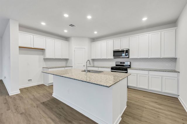 340 Palero Path, Brookshire, TX 77423