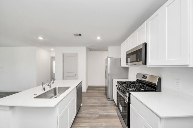 1027 Bluegill Lane, Alvin, TX 77511