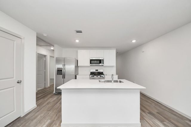 1027 Bluegill Lane, Alvin, TX 77511