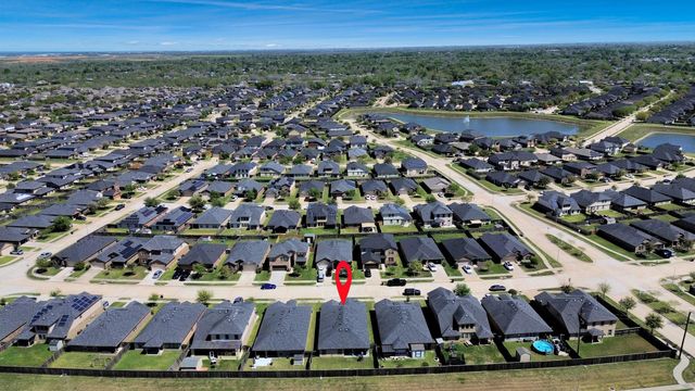 1027 Bluegill Lane, Alvin, TX 77511