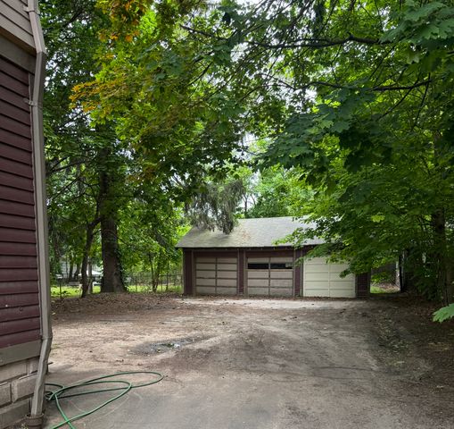 96 Hubinger Street, New Haven, CT 06511