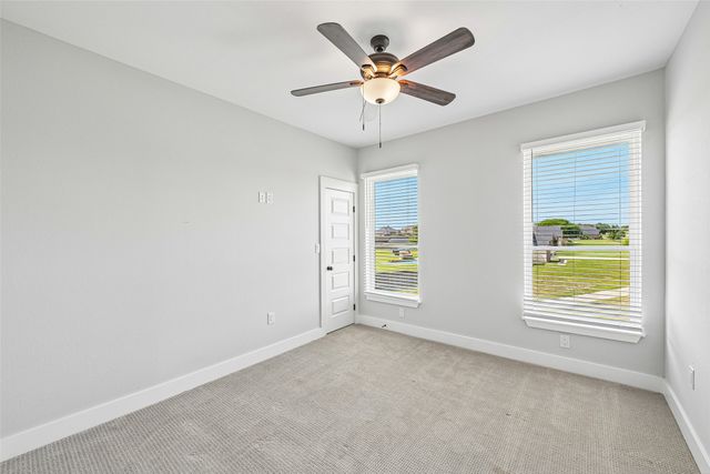 681 Davenport Drive, Waxahachie, TX 75167