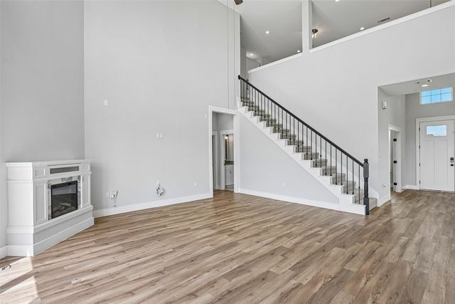 681 Davenport Drive, Waxahachie, TX 75167