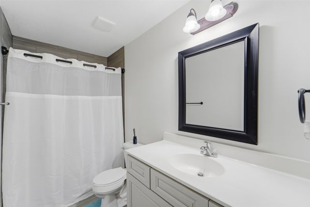 3114 NW 14th Court, Ankeny, IA 50023