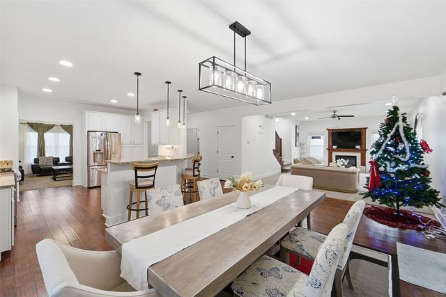 3114 NW 14th Court, Ankeny, IA 50023