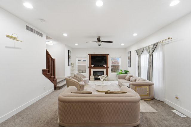 3114 NW 14th Court, Ankeny, IA 50023