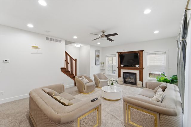 3114 NW 14th Court, Ankeny, IA 50023