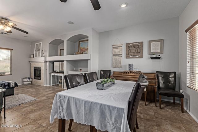 14135 W GELDING Drive, Surprise, AZ 85379