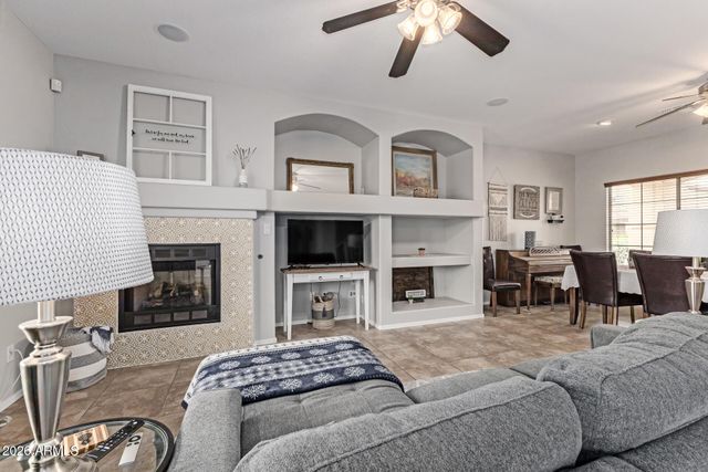 14135 W GELDING Drive, Surprise, AZ 85379