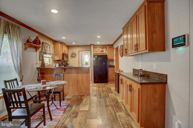 38 COLONIAL CIRCLE, Shippensburg, PA 17257