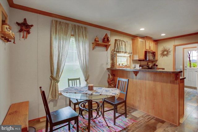 38 COLONIAL CIRCLE, Shippensburg, PA 17257