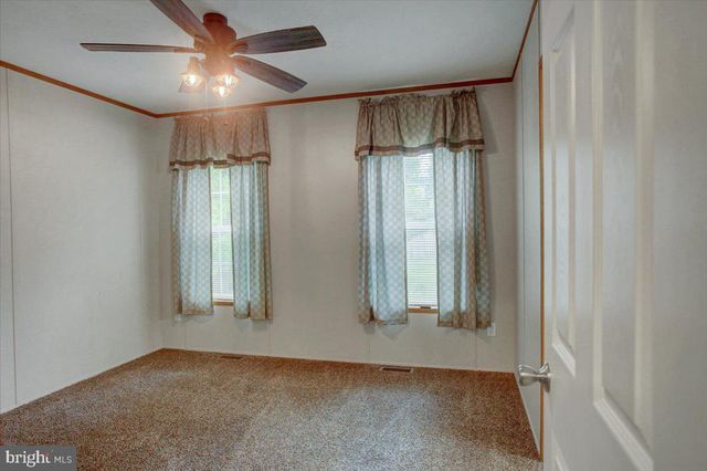 38 COLONIAL CIRCLE, Shippensburg, PA 17257