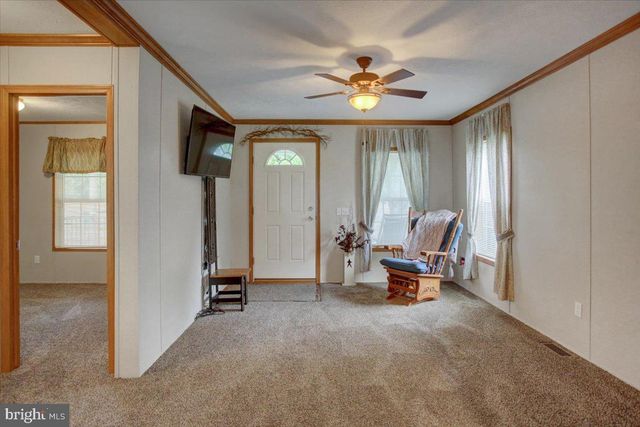 38 COLONIAL CIRCLE, Shippensburg, PA 17257