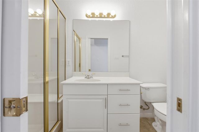 8204 Texas Plume RD, Austin, TX 78759