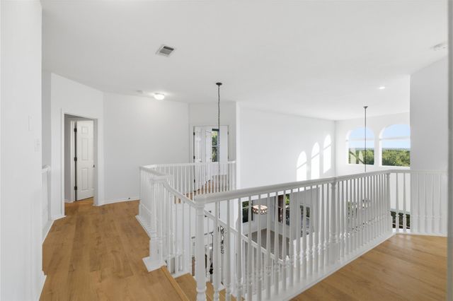 8204 Texas Plume RD, Austin, TX 78759