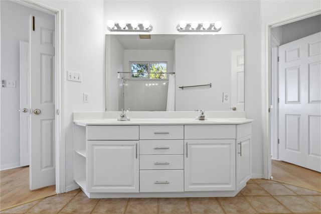 8204 Texas Plume RD, Austin, TX 78759