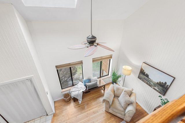 2 Danforth 2, Haverhill, MA 01832