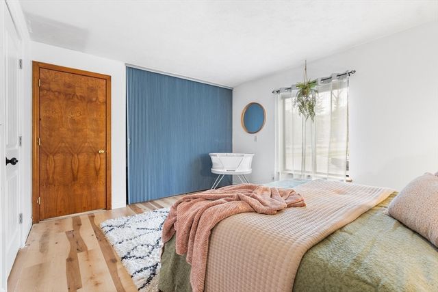 2 Danforth 2, Haverhill, MA 01832