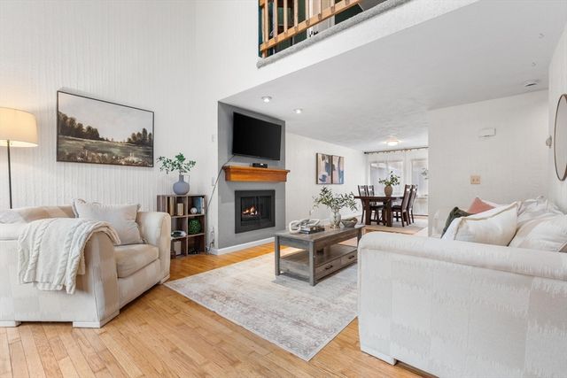 2 Danforth 2, Haverhill, MA 01832