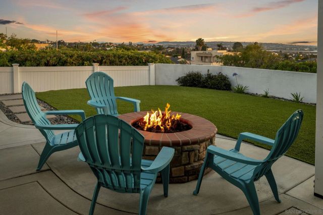 2704-06 Deerpark Dr, San Diego, CA 92110