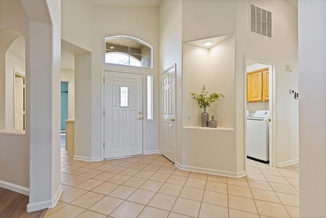 7082 Cope Ridge Way, Roseville, CA 95747