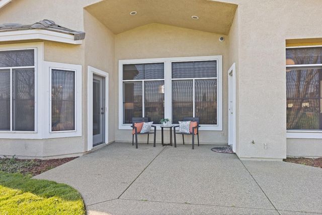 7082 Cope Ridge Way, Roseville, CA 95747