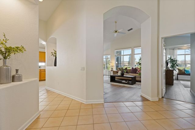 7082 Cope Ridge Way, Roseville, CA 95747