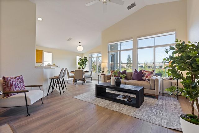 7082 Cope Ridge Way, Roseville, CA 95747