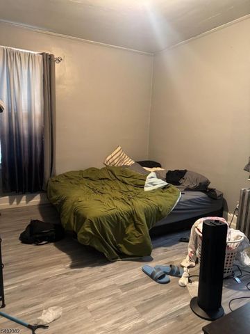 15 Walter Pl, Irvington Twp., NJ 07111