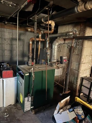 15 Walter Pl, Irvington Twp., NJ 07111