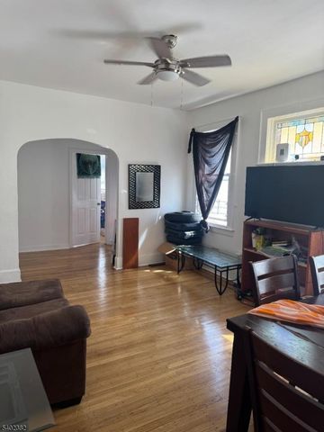 15 Walter Pl, Irvington Twp., NJ 07111