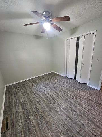 926 Money Ave, Augusta, KS 67010