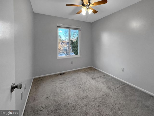 1 GLYNDALE CT, Reisterstown, MD 21136