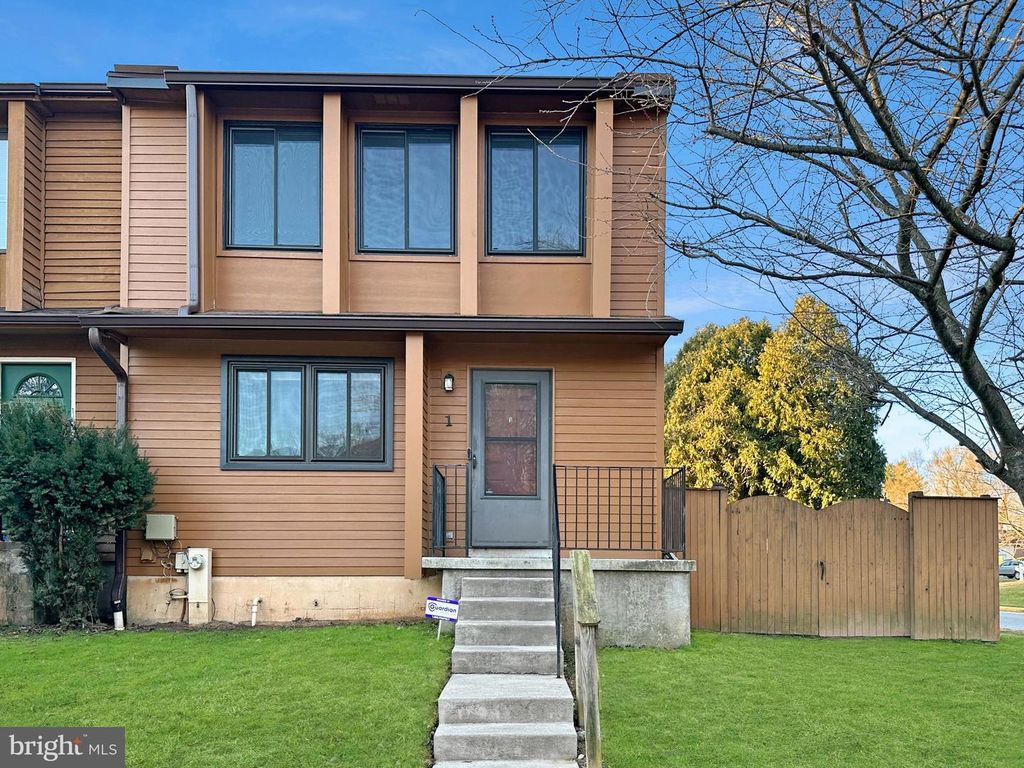 1 GLYNDALE CT, Reisterstown, MD 21136