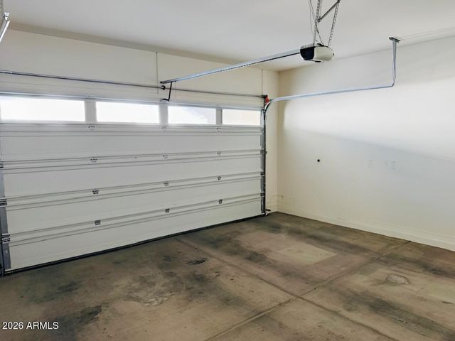 279 E MARKWOOD Drive, Chandler, AZ 85286