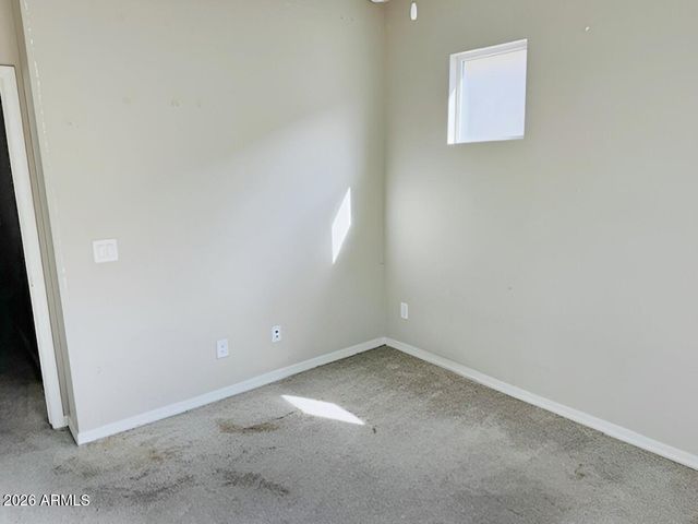 279 E MARKWOOD Drive, Chandler, AZ 85286