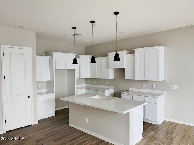 279 E MARKWOOD Drive, Chandler, AZ 85286