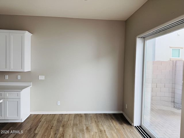 279 E MARKWOOD Drive, Chandler, AZ 85286