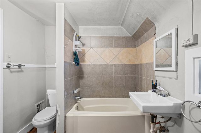 152 Driving Park Avenue, Rochester, NY 14613