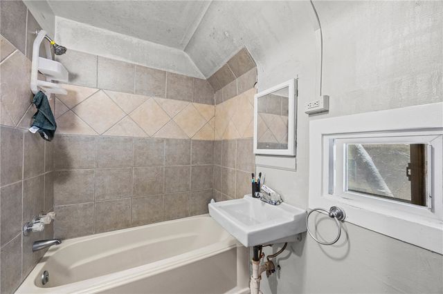 152 Driving Park Avenue, Rochester, NY 14613