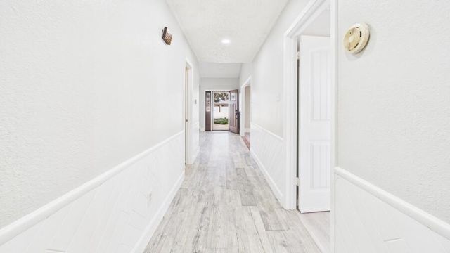 8606 Knoxville Avenue, Lubbock, TX 79423