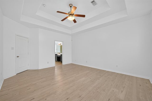 83 W Wading Pond Circle, The Woodlands, TX 77375