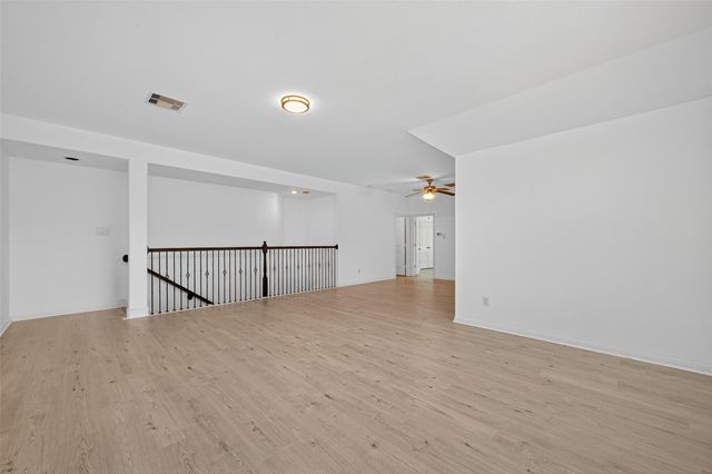 83 W Wading Pond Circle, The Woodlands, TX 77375