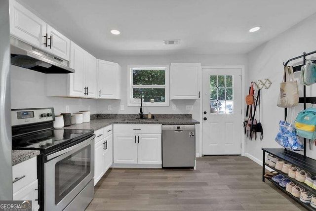 280 Stone Mountain Street, Lawrenceville, GA 30046