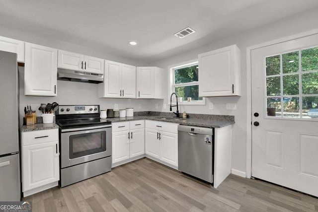 280 Stone Mountain Street, Lawrenceville, GA 30046