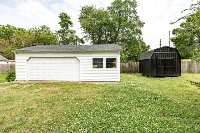 2843 Colonial Cir, Nashville, TN 37214